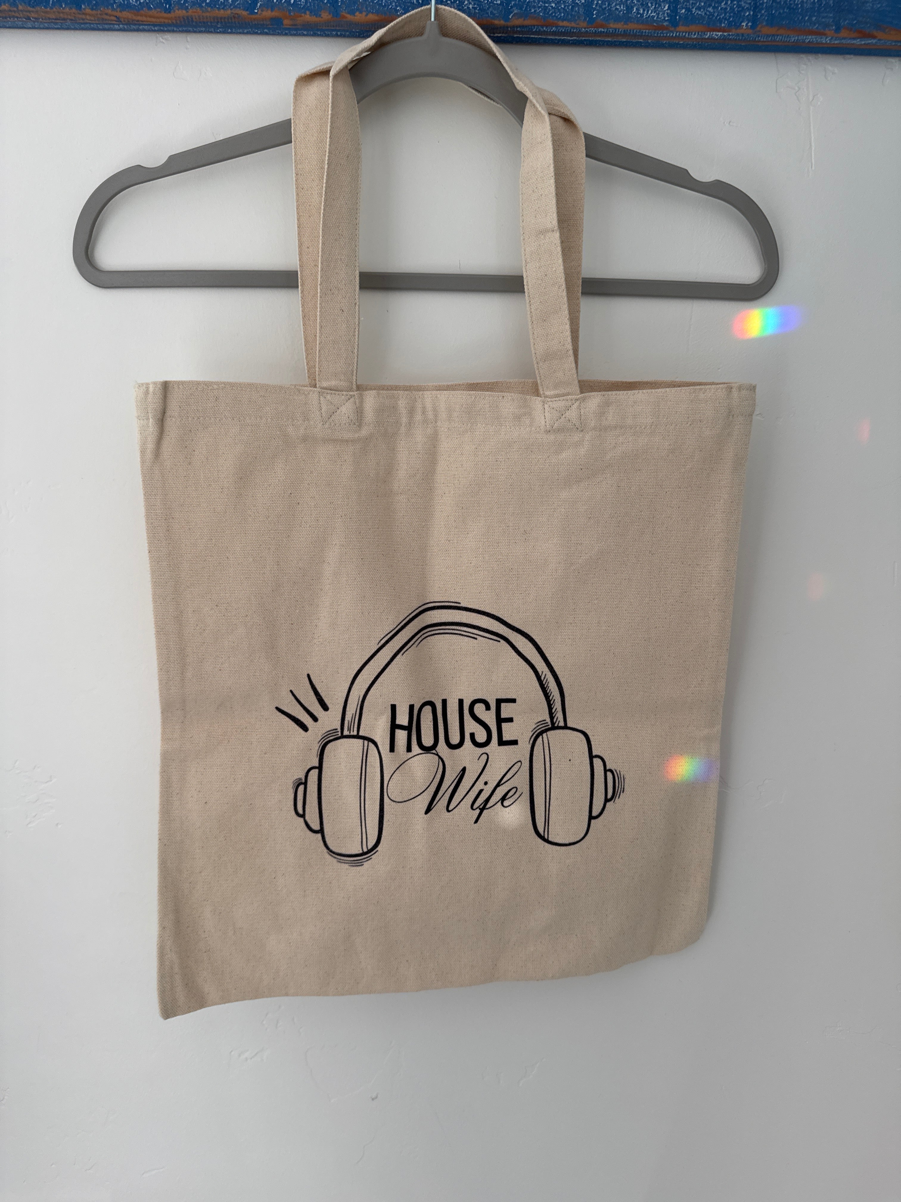 Married to the music tote